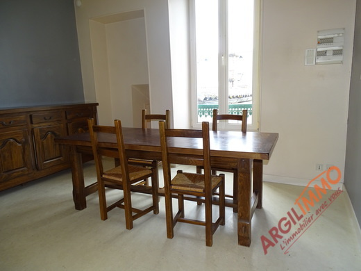Maison en Location sur le secteur de st calais
